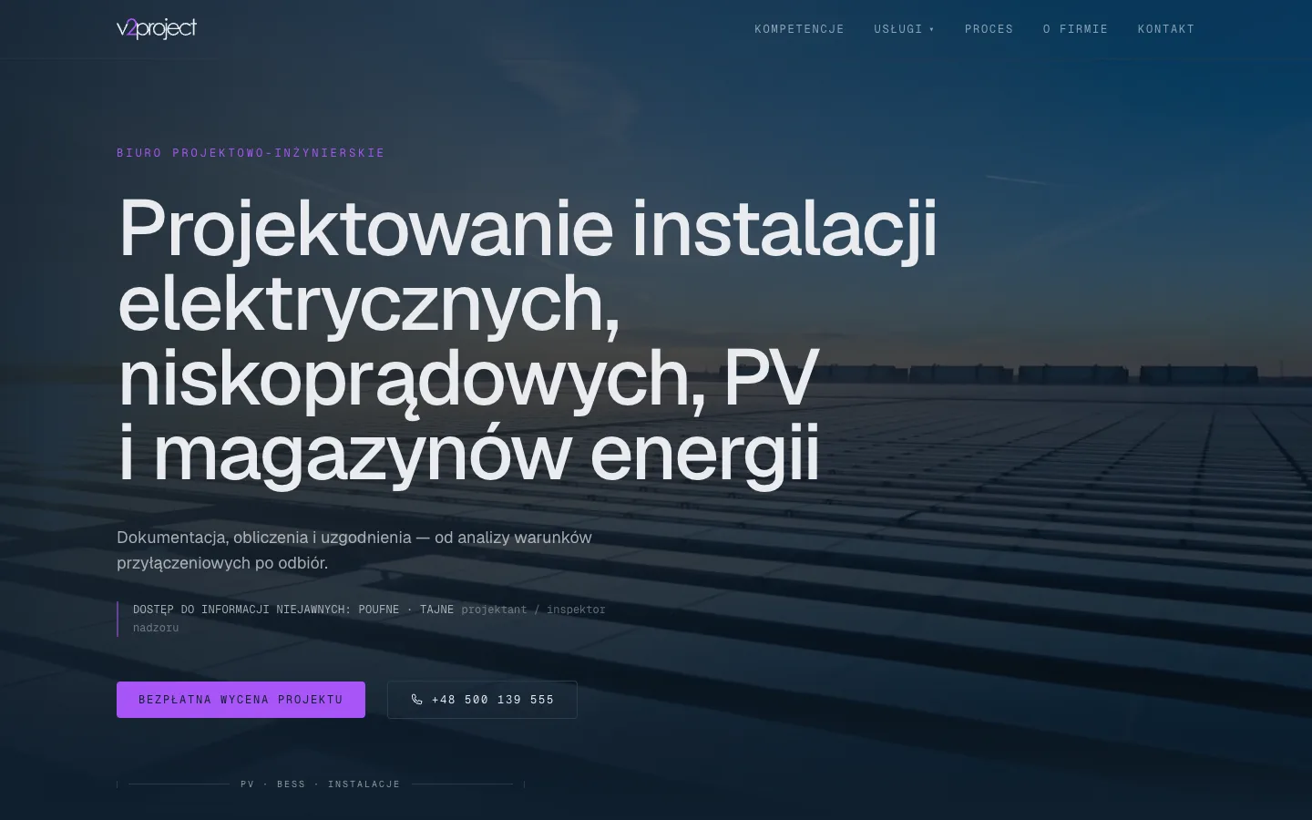 Strona główna v2project.pl: ciemna siatka kreślarska, inżynierski nagłówek, jeden akcent na cyfrze 2